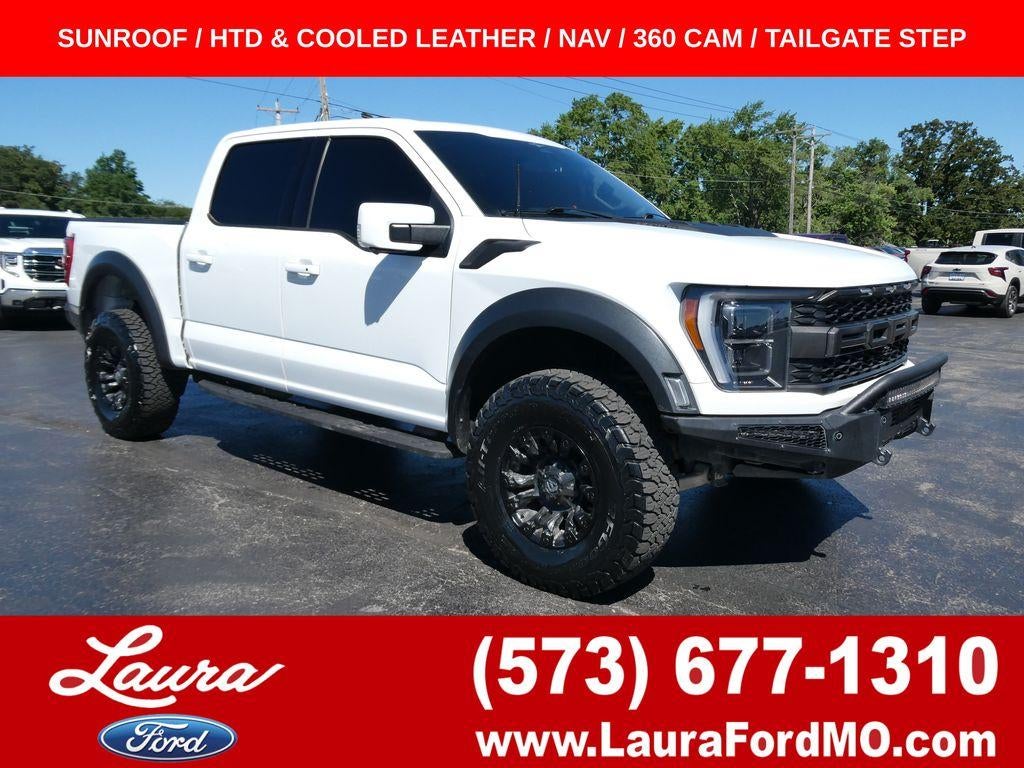 2023 Ford F-150 Raptor 4WD SuperCrew 5.5' Box in Oxford White — front three-quarter view