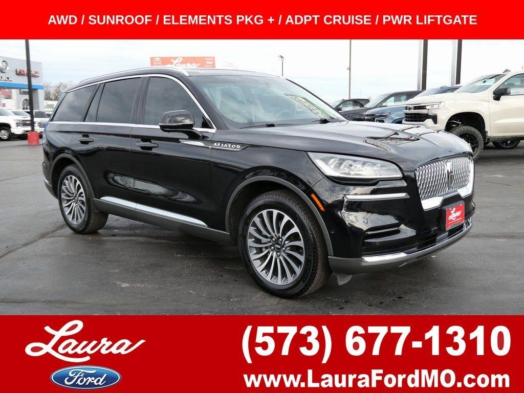 2024 Lincoln Aviator Reserve AWD in Infinite Black Metallic Clearcoat — front three-quarter view
