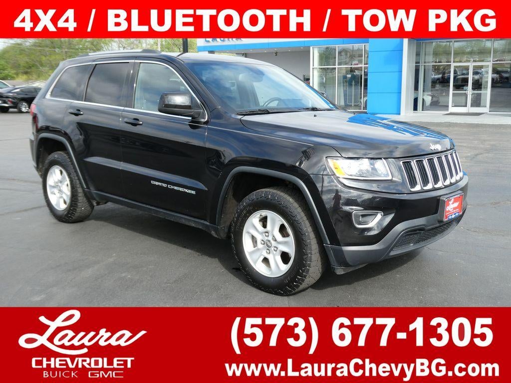 2015 Jeep Grand Cherokee Laredo in Other — front three-quarter view