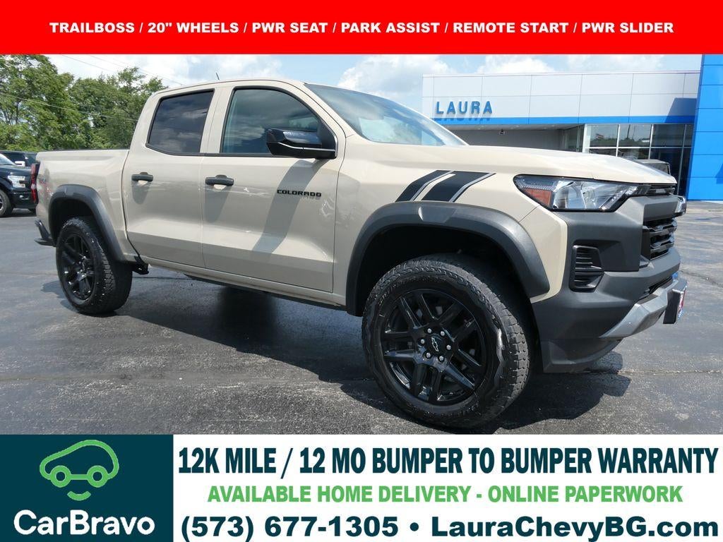 2024 Chevrolet Colorado Trail Boss in Sand Dune Metallic — front three-quarter view