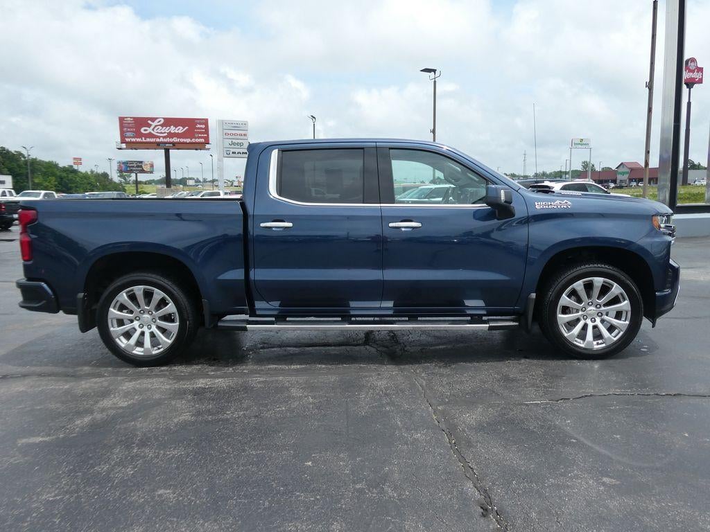 2021 Chevrolet Silverado 1500 — interior view