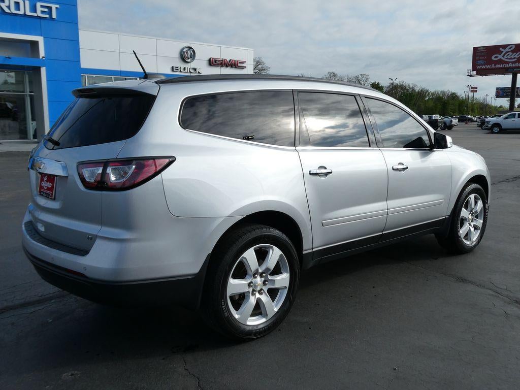 2017 Chevrolet Traverse — detail view