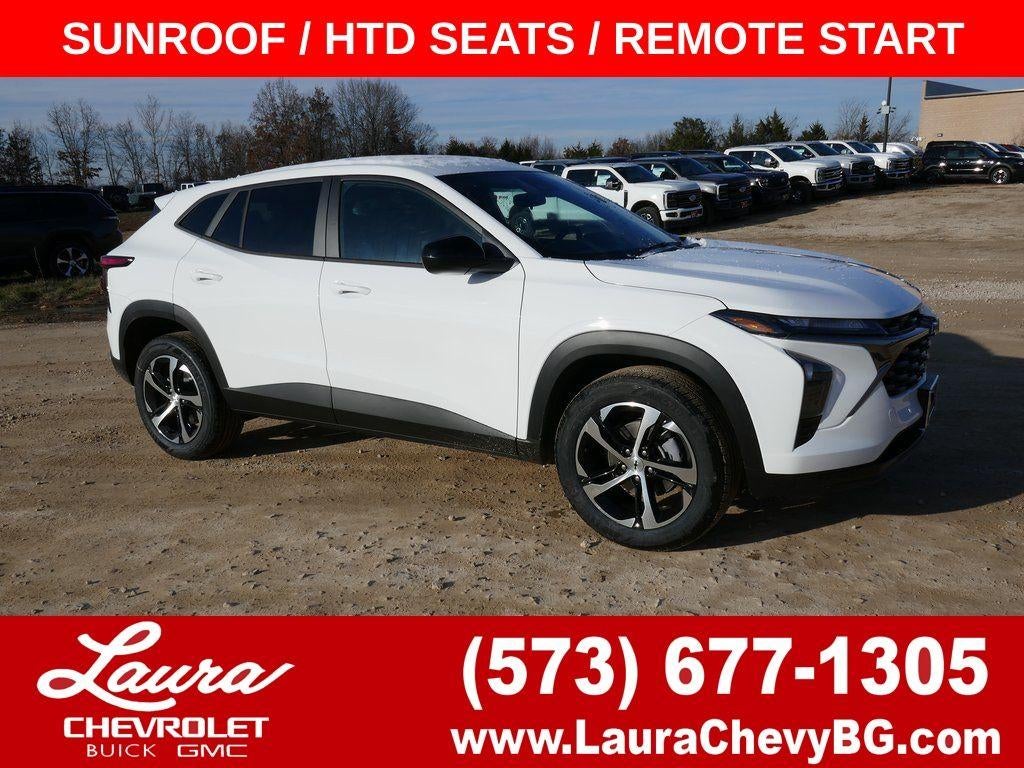 2026 Chevrolet Trax 1RS in Summit White — front three-quarter view