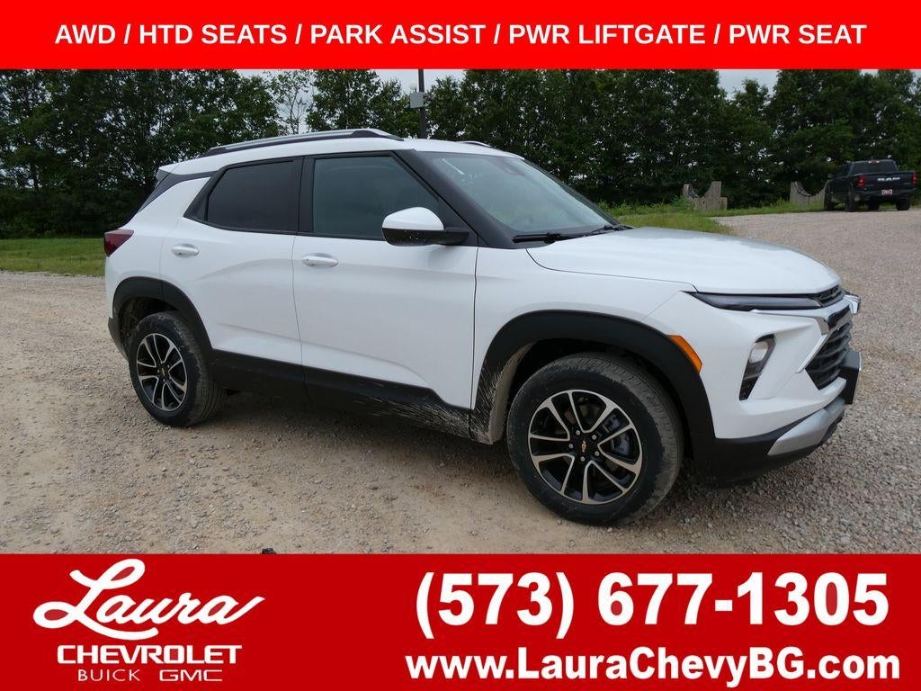 2026 Chevrolet Trailblazer LT in Summit White — front three-quarter view